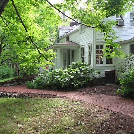 Private Setting On Country Farm Near Rhinebeck Bed and Breakfast Clinton Corners Exteriör bild