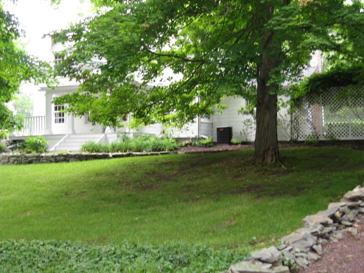 Private Setting On Country Farm Near Rhinebeck Bed and Breakfast Clinton Corners Exteriör bild
