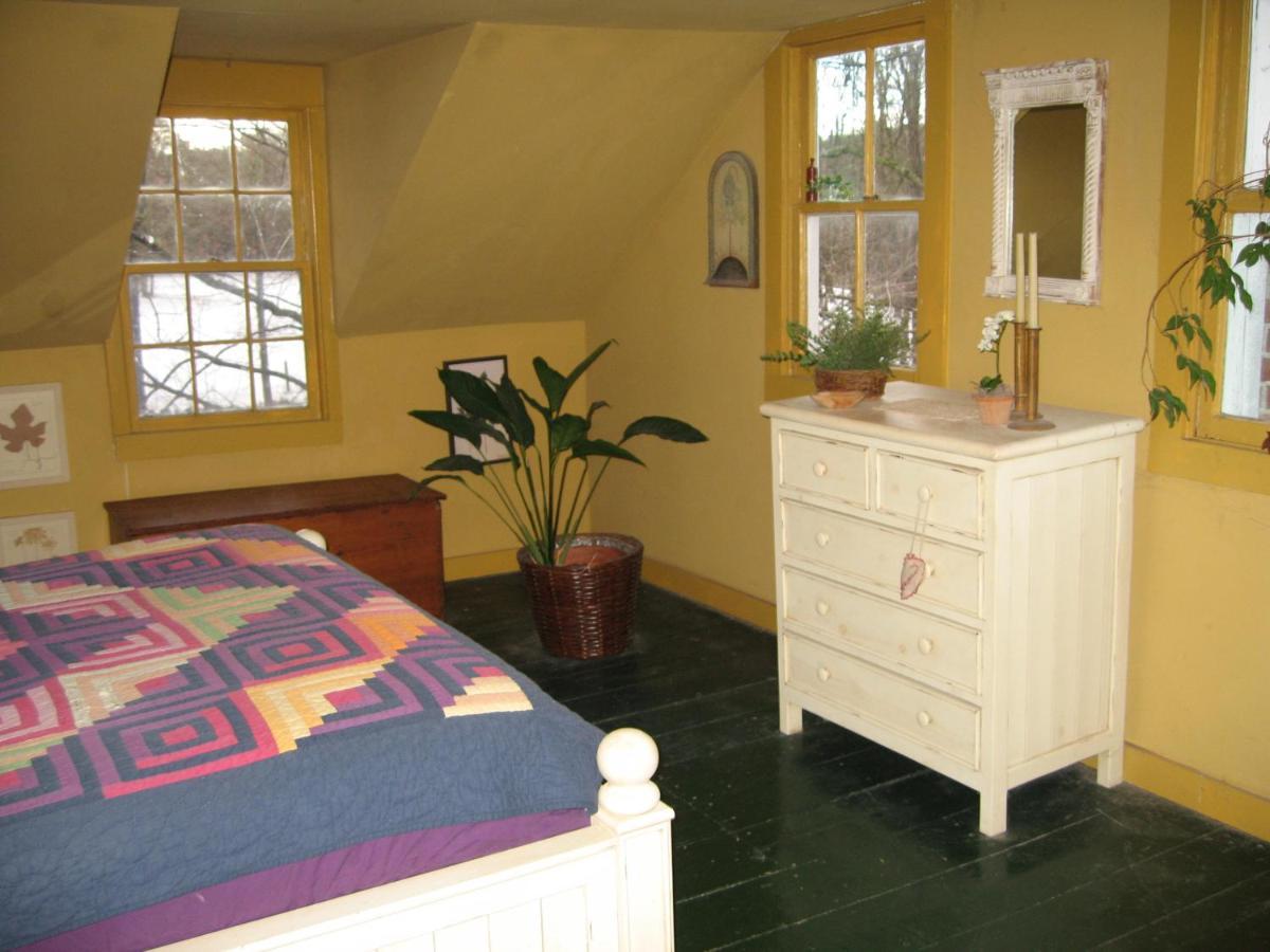 Private Setting On Country Farm Near Rhinebeck Bed and Breakfast Clinton Corners Exteriör bild
